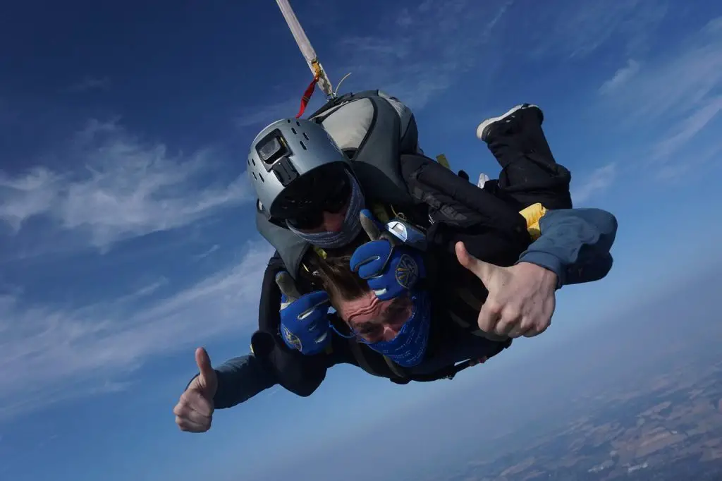Skydiving in Kent