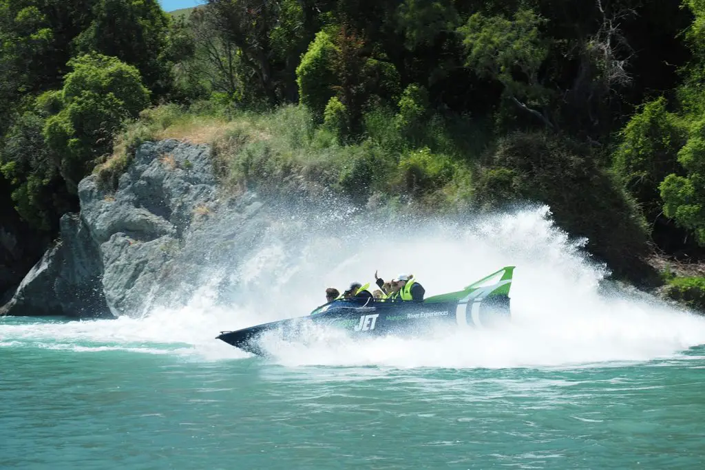 Huruni River Jet Boat Experiences