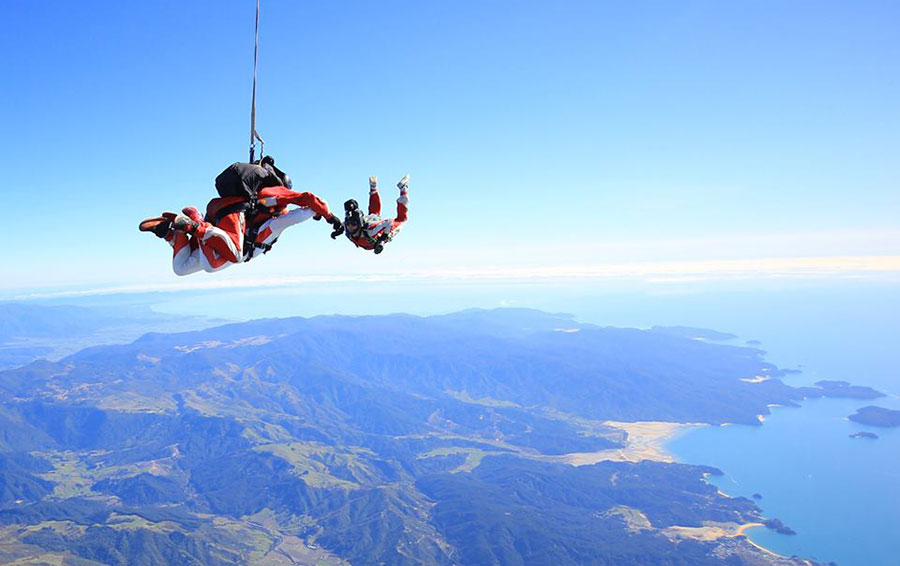 Experience the Thrill of Skydiving in Abel Tasman